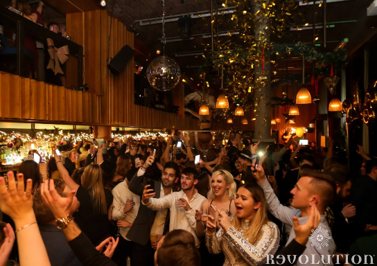 JINGLE AND MINGLE - CHRISTMAS PARTY 